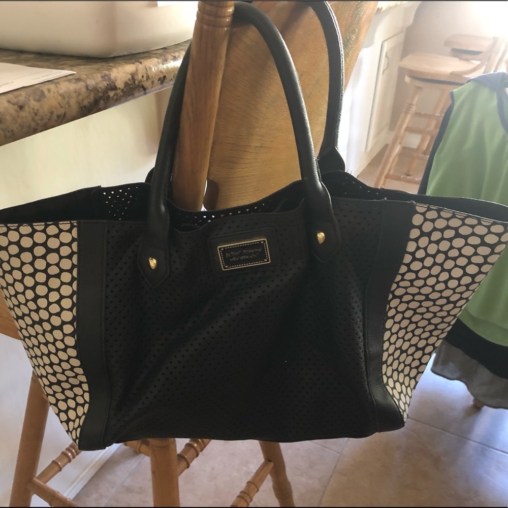 Betsey Johnson purse